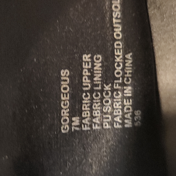 Size 7 Steve Madden boots - Picture 4 of 5